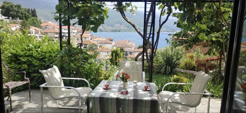 Tito'S Place Ohri Dış mekan fotoğraf